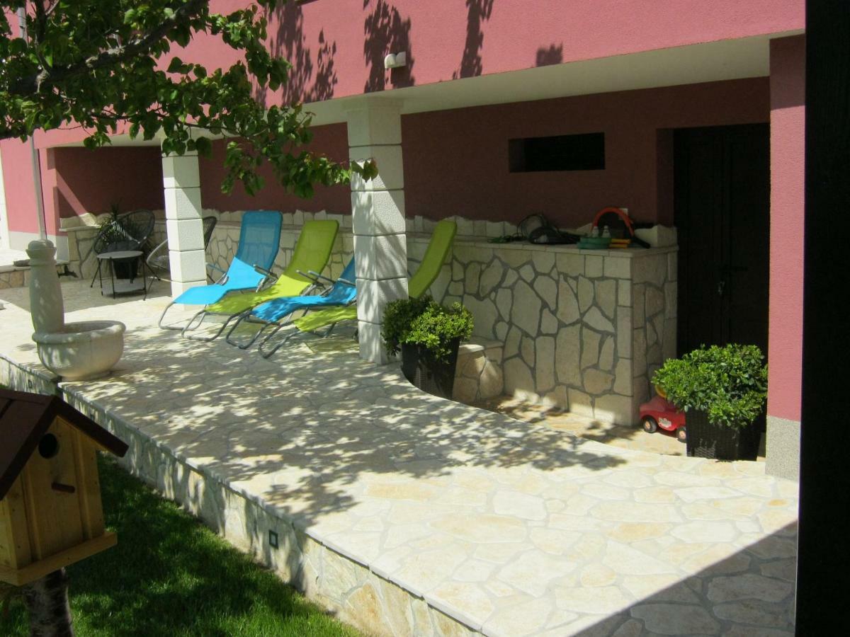 Apartment Marinely Kaštela Екстериор снимка